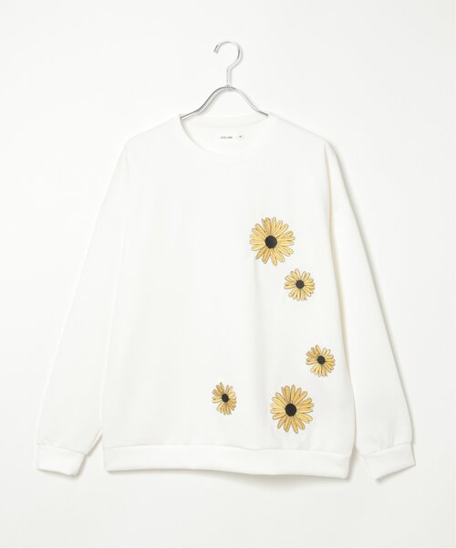 【セール】ランダムフラワー刺繍クルーネック(スウェット)|NO NEED(ノーニード) 【セール】ランダムフラワー刺繍クルーネック(スウェット)|NO NEED(ノーニード)