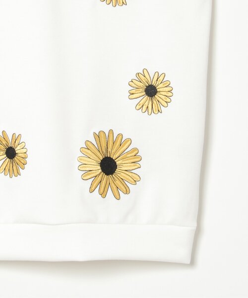 【セール】ランダムフラワー刺繍クルーネック(スウェット)|NO NEED(ノーニード) 【セール】ランダムフラワー刺繍クルーネック(スウェット)|NO NEED(ノーニード)