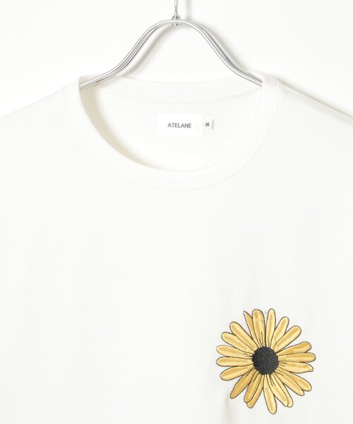 【セール】ランダムフラワー刺繍クルーネック(スウェット)|NO NEED(ノーニード) 【セール】ランダムフラワー刺繍クルーネック(スウェット)|NO NEED(ノーニード)