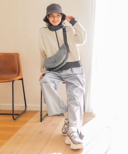 niko and...（ニコアンド）の「アソートトラックジャージ（ジャージ・レディース・ブルー/アイボリー/ネイビー・TALL/SHORT）」の13枚目の写真