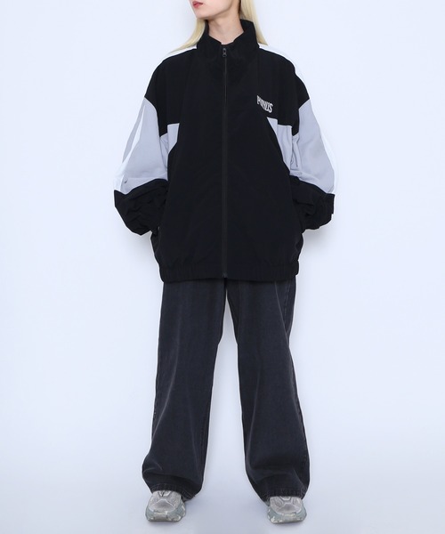 PUNYUS（プニュズ）の「切り替えナイロンジャケット（ナイロンジャケット・レディース・ネイビー/パープル/ホワイト/ブラック・2/3/4）」の22枚目の写真