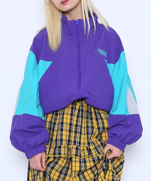 PUNYUS（プニュズ）の「切り替えナイロンジャケット（ナイロンジャケット・レディース・ネイビー/パープル/ホワイト/ブラック・2/3/4）」の16枚目の写真