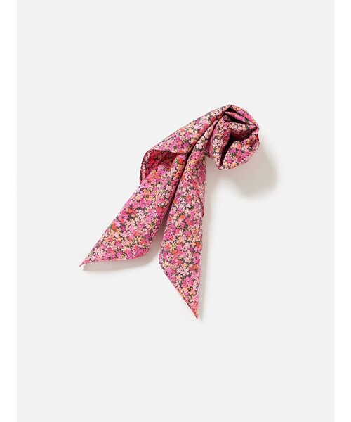 AIGLE(エーグル)の「オーガニックコットン リバティプリント スカーフ 母の日(バンダナ/スカーフ・レディース・レッド/イエロー・FREE)」の10枚目の写真