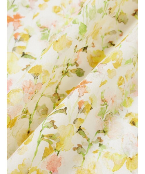 AIGLE(エーグル)の「オーガニックコットン リバティプリント スカーフ 母の日(バンダナ/スカーフ・レディース・レッド/イエロー・FREE)」の18枚目の写真