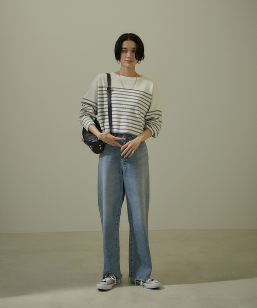 SALON adam et rope'（サロン アダム エ ロペ）の「[追加]【AULENTTI（オーレンティ）】ボディバッグ2（ボディバッグ/ウエストポーチ・レディース・ブラック/ベージュ系その他・FREE）」の3枚目の写真