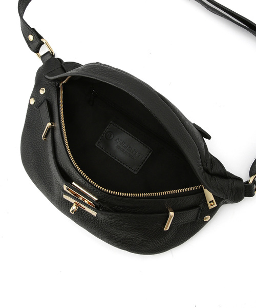 SALON adam et rope'（サロン アダム エ ロペ）の「[追加]【AULENTTI（オーレンティ）】ボディバッグ2（ボディバッグ/ウエストポーチ・レディース・ブラック/ベージュ系その他・FREE）」の20枚目の写真