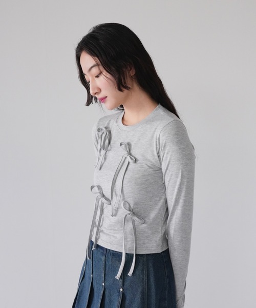 Uenui(ウニュイ)の「tie ribbon tops(Tシャツ/カットソー・レディース・ブラック/ホワイト・FREE)」の9枚目の写真