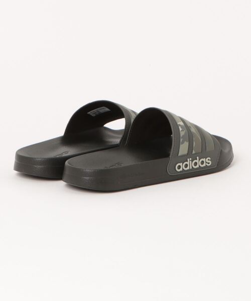 adidas(アディダス)の「【adidas】 ADILETTE SHOWER U(サンダル・メンズ・カーキ・29.5cm/28.5cm/27.5cm/26.5cm/25.5cm)」の3枚目の写真