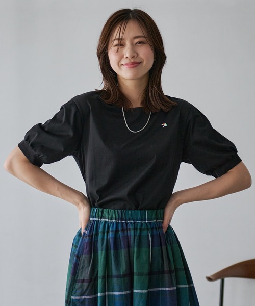 Arnold Palmer(アーノルドパーマー)の「パフスリーブ ラウンドテール Tシャツ(Tシャツ/カットソー・レディース・ブラック/アイボリー/ネイビー・L/M/S)」の2枚目の写真
