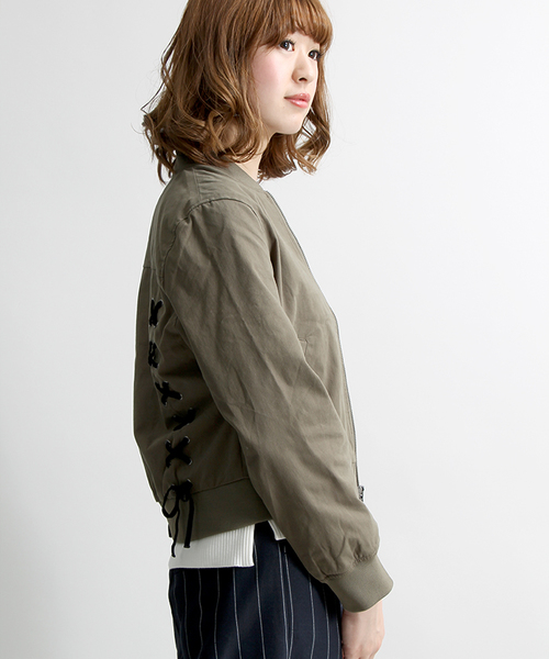 WEGO（ウィゴー）の「WEGO/レースアップブルゾン（ミリタリージャケット・レディース・ブラック/カーキ・FREE）」の3枚目の写真