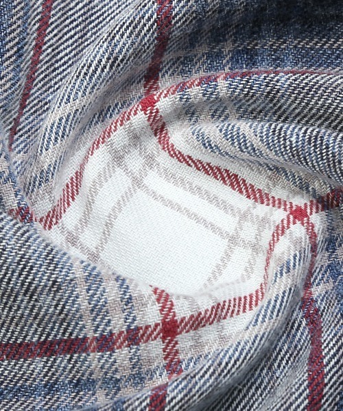 LUXSTYLE（ラグスタイル）の「インディゴチェック長袖シャツ（シャツ/ブラウス・メンズ・レッド/インディゴブルー・M/XL/L）」の9枚目の写真