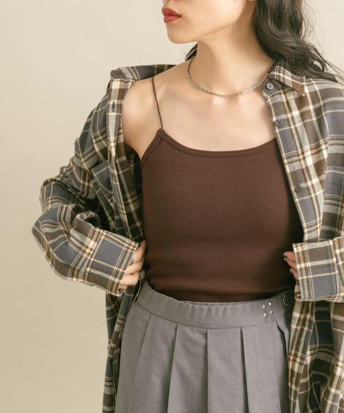 KBF（ケイビーエフ）の「スパゲティストラップカップ付きキャミ（キャミソール・レディース・グリーン系その他/ブラック/ライトベージュ/ブルー系その他/ブラウン・ONE）」の3枚目の写真