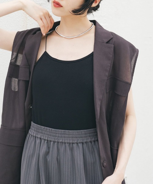 KBF（ケイビーエフ）の「スパゲティストラップカップ付きキャミ（キャミソール・レディース・グリーン系その他/ブラック/ライトベージュ/ブルー系その他/ブラウン・ONE）」の2枚目の写真