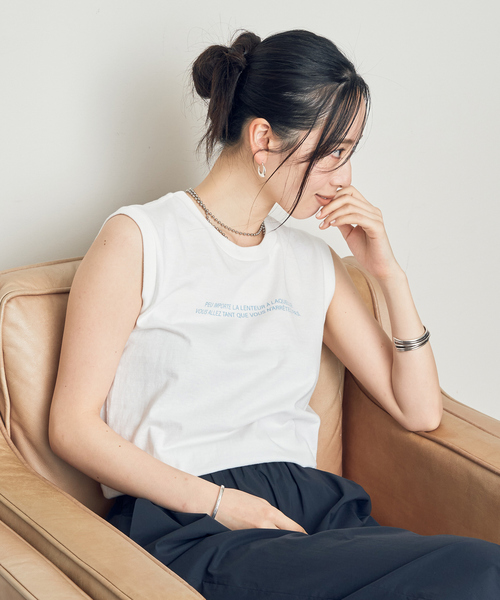 Rouge vif Anna（ルージュヴィフアンナ）の「バックバーティカルロゴタンクトップ（Tシャツ/カットソー・レディース・ホワイト/ブラック/ブルー・フリー）」の6枚目の写真