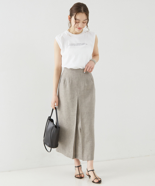 Rouge vif Anna（ルージュヴィフアンナ）の「バックバーティカルロゴタンクトップ（Tシャツ/カットソー・レディース・ホワイト/ブラック/ブルー・フリー）」の15枚目の写真