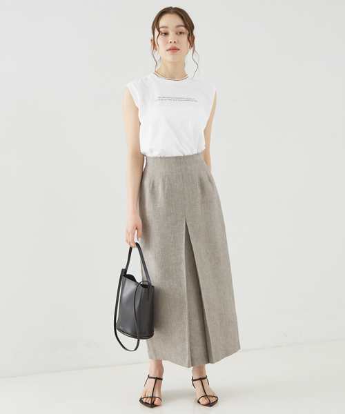 Rouge vif Anna（ルージュヴィフアンナ）の「バックバーティカルロゴタンクトップ（Tシャツ/カットソー・レディース・ホワイト/ブラック/ブルー・フリー）」の16枚目の写真