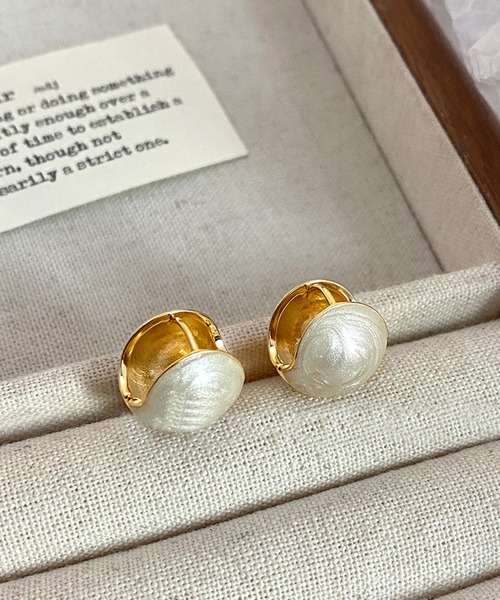 aimoha(アイモハ)の「シンプルピアス(ピアス(両耳用)・レディース・ホワイト系その他2/ブラウン系その他2/レッド系その他2/ブラウン系その他/ブルー系その他/ベージュ系その他/パープル系その他/ワインレッド・2/1)」の2枚目の写真
