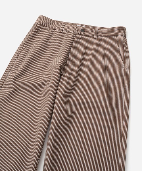 Saturdays NYC(サタデーズ ニューヨークシティ )の「GEORGE STRIPE COTTON TWILL PANT(その他パンツ・メンズ・ネイビー/ダークブラウン・32/30/28)」の4枚目の写真