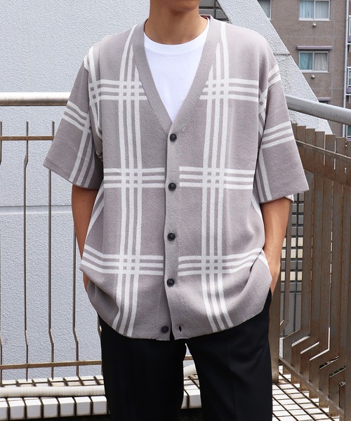 WESTSEA（ウエストシー）の「接触冷感 オーバーサイズ 5分袖 サマーニットVカーディガン スプラッシュ柄 チェック柄 無地（カーディガン/ボレロ・メンズ・ブルー/ピンク/グレー/ライトグレー/ブラック/ブルー系その他2/ブラック系その他/ベージュ系その他/ブルー系その他/グレー系その他/グレイッシュベージュ・M/L）」の16枚目の写真