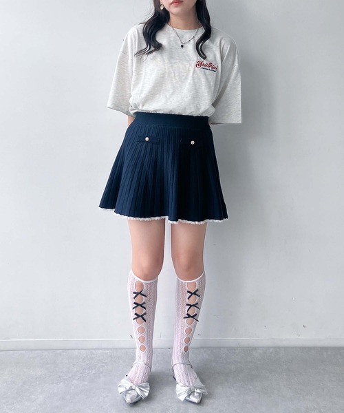AS KNOW AS plus(アズノゥアズプラス)の「◎車バックプリント サガラ刺繍ロゴ ゆったりオーバーサイズ半袖Tシャツ(Tシャツ/カットソー・レディース・ピンク/キナリ/スミクロ/アイボリー系/ブラック系/ピンク系/ベージュ系1/ピンク系1/ブラック系1・FREE)」の16枚目の写真