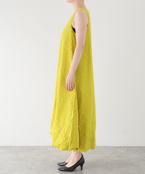 BLACK CRANE（ブラッククレーン）の「【BLACK CRANE/ブラック クレーン】PARACHUTE DRESS SK-PHD21（ワンピース・レディース・ブラック/マスタード・SMALL）」の5枚目の写真