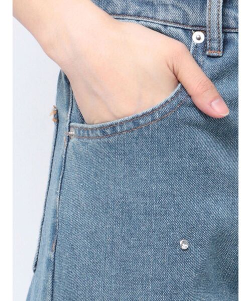 EATME（イートミー）の「ストーン付きデニムパンツ（デニムパンツ・レディース・ライトブルー/ブラック・SMALL/MEDIUM）」の19枚目の写真
