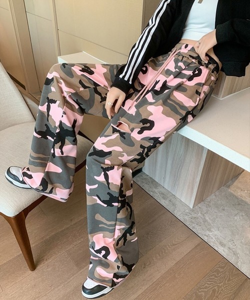 CANVAS+(キャンバスプラス)の「【CANVAS+】迷彩柄ミニ裏毛リラックスパンツ(その他パンツ・レディース・ピンク/カーキ・M)」の3枚目の写真
