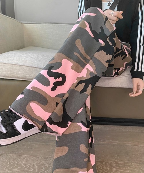 CANVAS+(キャンバスプラス)の「【CANVAS+】迷彩柄ミニ裏毛リラックスパンツ(その他パンツ・レディース・ピンク/カーキ・M)」の13枚目の写真