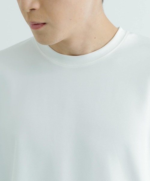 ITEMS URBANRESEARCH（アイテムズ アーバンリサーチ）の「フェイクスウェードドッキング半袖Tops（Tシャツ/カットソー・メンズ・ホワイト/ベージュ/チャコールグレー・LARGE/MEDIUM）」の20枚目の写真