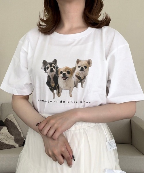 cuorequal(クオレコール)の「DOGプリント半袖Tシャツ(Tシャツ/カットソー・レディース・ホワイト・LARGE/MEDIUM)」の4枚目の写真