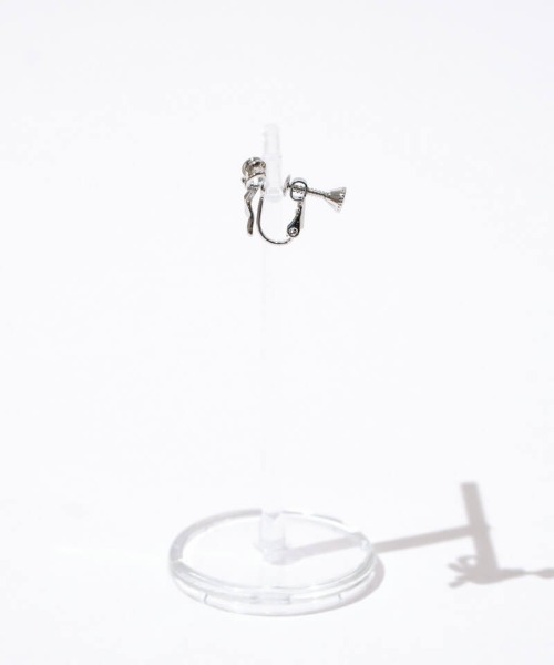 flower（フラワー）の「ラッピングリボンイヤリング（イヤリング・レディース・シルバー/ゴールド・FREE）」の11枚目の写真