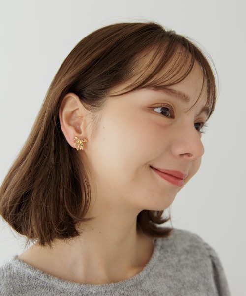 flower（フラワー）の「ラッピングリボンイヤリング（イヤリング・レディース・シルバー/ゴールド・FREE）」の13枚目の写真