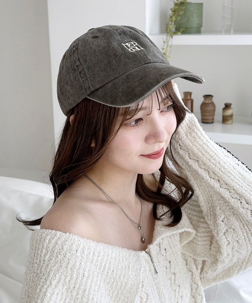 Heather（ヘザー）の「刺繍ロゴCAP　135027（キャップ・レディース・ブラック/チャコールグレー/ブラウン・ONE SIZE）」の3枚目の写真