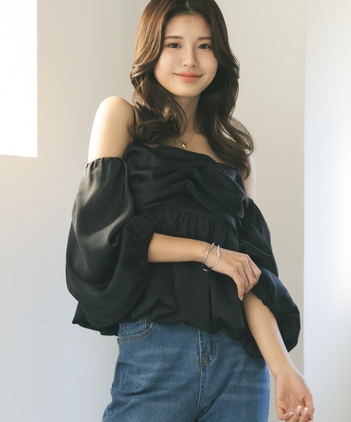 MIEL CRISHUNANT（ミエルクリシュナ）の「カップ付き3WAYパフスリーブキャミトップス（キャミソール・レディース・ブラック/アイボリー・FREE）」の13枚目の写真