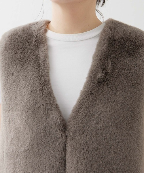 THE PAUSE（ザ ポーズ）の「【THE PAUSE】エコファーVネックジレ（ベスト・レディース・ライトベージュ/グレイッシュベージュ・FREE）」の9枚目の写真