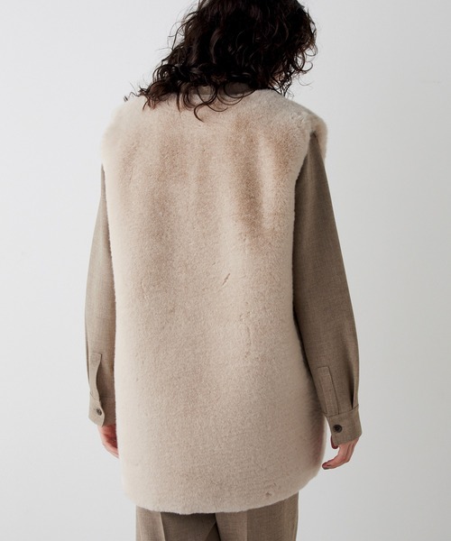 THE PAUSE（ザ ポーズ）の「【THE PAUSE】エコファーVネックジレ（ベスト・レディース・ライトベージュ/グレイッシュベージュ・FREE）」の21枚目の写真