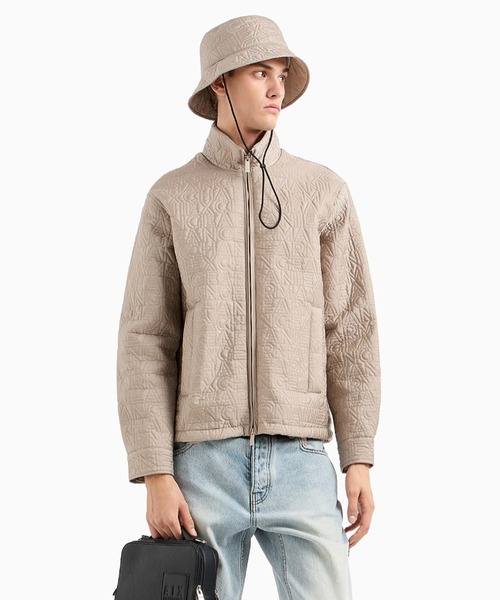ARMANI EXCHANGE（アルマーニエクスチェンジ）の「【A|X アルマーニ エクスチェンジ】オールオーバーキルティングロゴ　ブルゾン（ブルゾン・メンズ・ベージュ/カーキ・SMALL/X-LARGE/LARGE/MEDIUM/X-SMALL）」の12枚目の写真