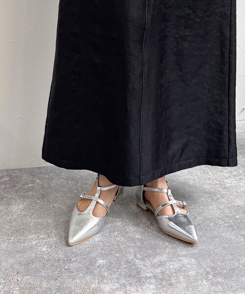 fredy emue(フレディエミュ)の「ポインテッドストラップシューズ(パンプス・レディース・シルバー・L/M/S)」の5枚目の写真