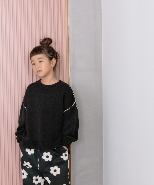 LOWRYS FARM（ローリーズファーム）の「ハイショクステッチプルオーバー　143654（ニット/セーター・キッズ・アイボリー/ブラック/チャコールグレー/オレンジ・110cm/120cm/130cm/140cm/150cm）」の8枚目の写真