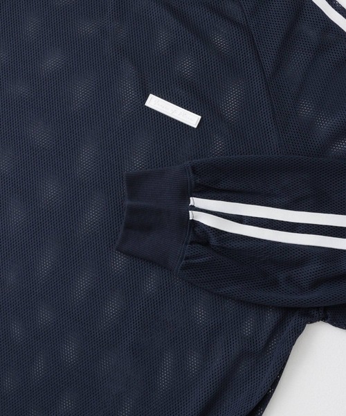 SENSE OF PLACE by URBAN RESEARCH（センスオブプレイスバイアーバンリサーチ）の「メッシュゲーミングトップ（Tシャツ/カットソー・レディース・ライトブルー/ネイビー/オフホワイト・ONE）」の5枚目の写真