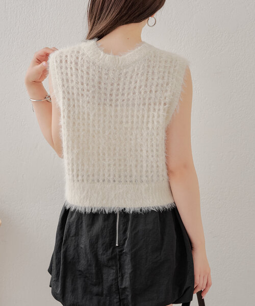 Chico(チコ)の「ローズメッシュタンク(ニット/セーター・レディース・ピンク/ブラック/アイボリー・FREE)」の4枚目の写真