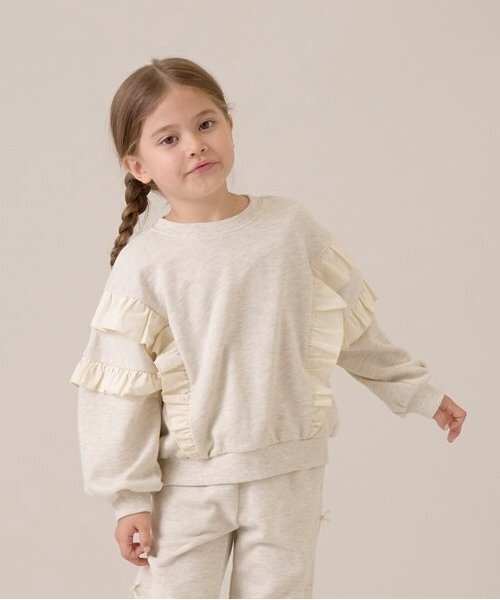 Lycee mine(リセマイン)の「【毛玉バイバイ裏毛】【どちらが前でもOK!】フリルスウェット(スウェット・キッズ・ブルーグレー/ライトピンク/ブラック/オートミール/モカ・100cm/110cm/120cm/130cm/140cm/150cm)」の4枚目の写真