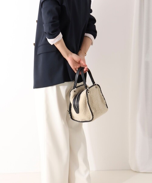 marco masi（マルコマージ）の「【MARCO MASI/ マルコマージ】エコファースクエアバッグ made in Italy（ボストンバッグ・レディース・オフホワイト・FREE）」の4枚目の写真