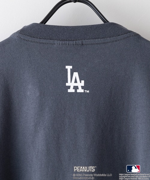 PEANUTS(ピーナッツ)の「【MLB ×PEANUTS】オリジナルデザイン Tシャツ ヤンキース ドジャース メッツ ドロップショルダー ビッグシルエット ユニセックス(Tシャツ/カットソー・メンズ・ブルー系その他2/グリーン系その他3/ベージュ系その他3/ホワイト系その他2/ベージュ系その他/グレー系その他/ホワイト系その他・X-LARGE/LARGE/MEDIUM/SMALL)」の21枚目の写真