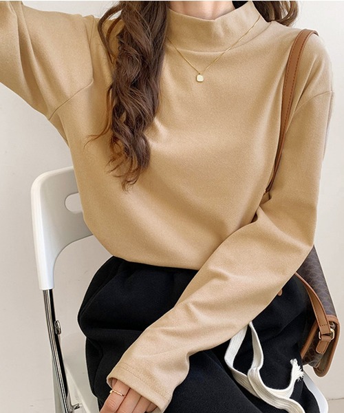Girly Doll(ガーリードール)の「ハイネックシンプルカットソー(Tシャツ/カットソー・レディース・ブラック/ホワイト/グレー/ライトブラウン/ブラック系その他/ベージュ/ネイビー/ブラウン/ホワイト系その他・S/M/L)」の8枚目の写真