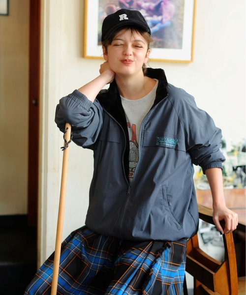 niko and...（ニコアンド）の「オリジナルアソートイニシャルキャップ（キャップ・レディース・ブラック/チャコール/グリーン/オフホワイト・FREE）」の3枚目の写真