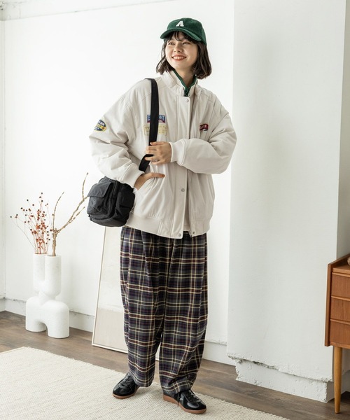 niko and...（ニコアンド）の「オリジナルアソートイニシャルキャップ（キャップ・レディース・ブラック/チャコール/グリーン/オフホワイト・FREE）」の10枚目の写真