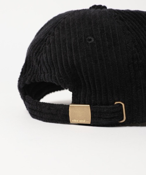 niko and...（ニコアンド）の「オリジナルアソートイニシャルキャップ（キャップ・レディース・ブラック/チャコール/グリーン/オフホワイト・FREE）」の18枚目の写真