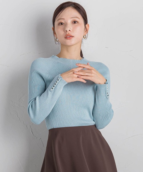 QUEENS COURT(クイーンズコート)の「袖口パールラメリブニット≪手洗い可能≫(ニット/セーター・レディース・ホワイト/ピンク/ブラウン/ライトグレー/ブラック/ブルー・M)」の5枚目の写真