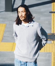【TETE SELECTION】［オンオフどちらのスタイルでも使える］スタンダードサイジングベーシックデザインコットンVネックニットセーター